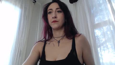 Ivy Rosie online show from February 2026 03:18:02 PM