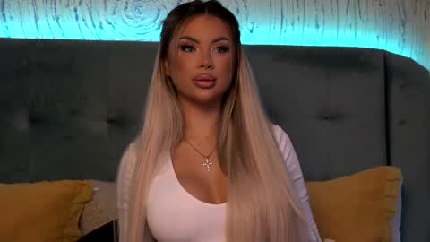  Ivy  online show from February 2025 05:34:02 AM