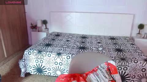 ivyshine7 online show from January 2026 07:18:01 PM