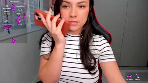 Ivvy online show from September 2025 01:57:02 PM