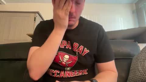 iwantyounow42069 online show from November 2025 01:44:02 PM