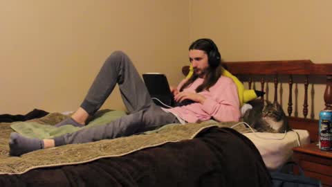 Snapshot of iwhitesmurf chatting on December 2025 06:42:02 AM iwhitesmurf online show from December 2025 06:42:02 AM