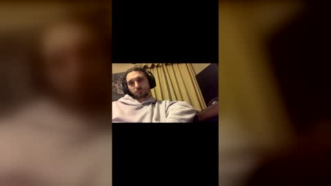 Snapshot of iwhitesmurf chatting on February 2026 08:44:02 AM iwhitesmurf online show from February 2026 08:44:02 AM