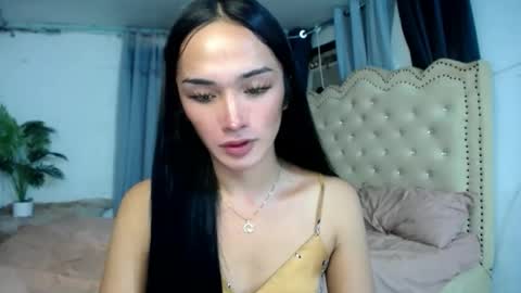 iwillcum4u_ online show from November 2025 02:06:01 AM