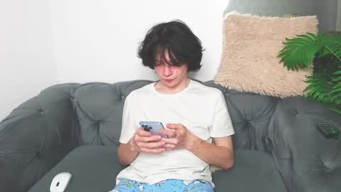 Maxim online show from February 2025 09:22:01 PM