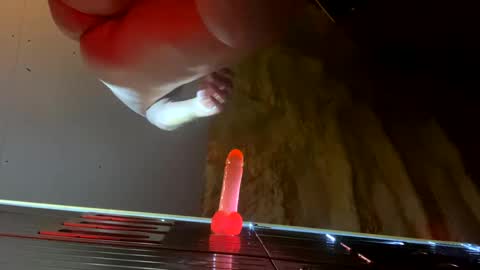 Snapshot of iwinnner chatting on March 2025 05:40:01 AM That Guy online show from March 2025 05:40:01 AM