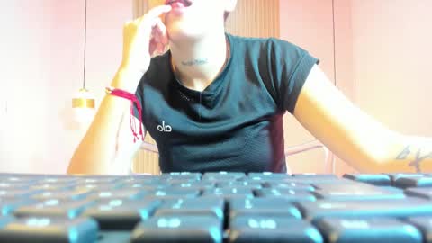 Snapshot of izelevans chatting on February 2026 12:45:02 PM izelevans online show from February 2026 12:45:02 PM