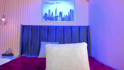 Izumi online show from April 2026 11:54:02 AM