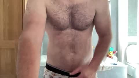 Snapshot of izylduur chatting on September 2025 01:11:02 PM Izylduur online show from September 2025 01:11:02 PM