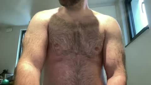 Snapshot of izylduur chatting on March 2026 09:37:02 AM Izylduur online show from March 2026 09:37:02 AM