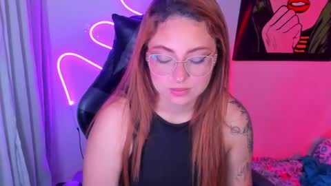 Snapshot of izyzys_baker chatting on March 2025 05:02:01 AM hot izys online show from March 2025 05:02:01 AM