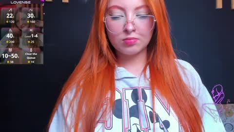 Snapshot of izyzys_baker chatting on April 2026 06:07:01 AM hot izys online show from April 2026 06:07:01 AM