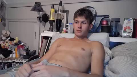 Snapshot of izzame2 chatting on September 2025 04:46:02 AM Willis online show from September 2025 04:46:02 AM