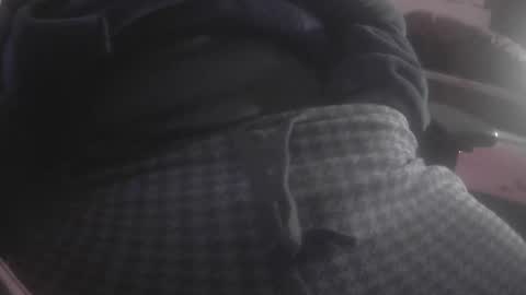 Stuart online show from December 2025 03:01:02 AM