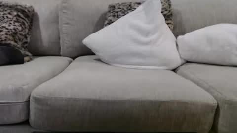 James online show from December 2025 01:40:01 PM