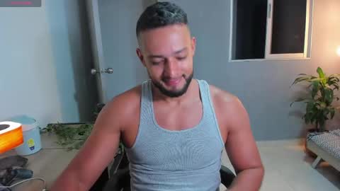 Calix  Independient model Insta and twt Calixsnake online show from April 2026 11:08:02 PM