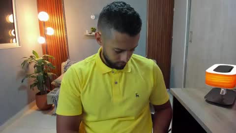 Calix  Independient model Insta and twt Calixsnake online show from April 2026 11:40:02 PM