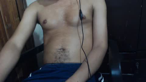 Snapshot of j_castello chatting on March 2025 01:20:02 AM J online show from March 2025 01:20:02 AM