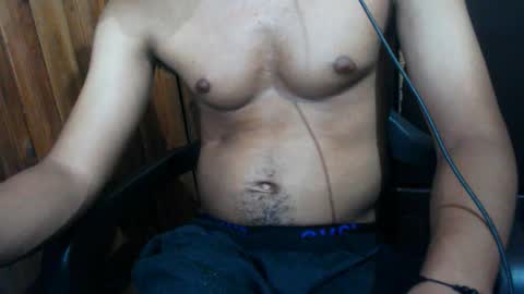 Snapshot of j_castello chatting on November 2025 01:16:01 AM J online show from November 2025 01:16:01 AM