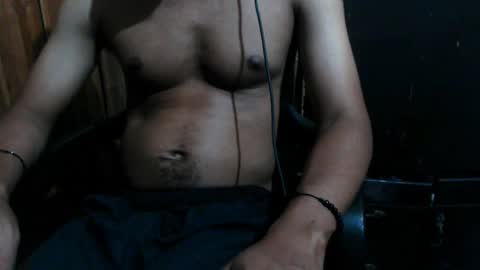 Snapshot of j_castello chatting on November 2025 03:06:01 AM J online show from November 2025 03:06:01 AM