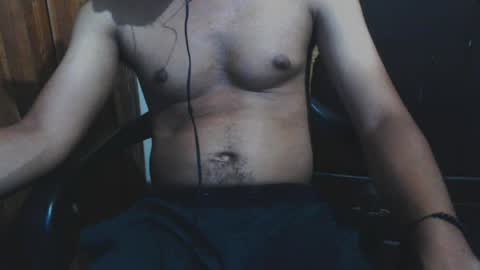 Snapshot of j_castello chatting on April 2026 02:09:02 AM J online show from April 2026 02:09:02 AM