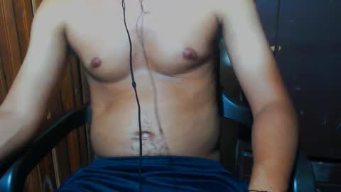 Snapshot of j_castello chatting on May 2026 01:23:02 AM J online show from May 2026 01:23:02 AM