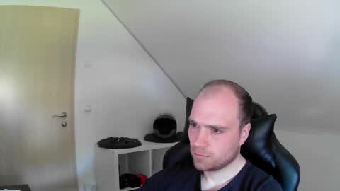 here4y online show from April 2026 08:47:01 AM