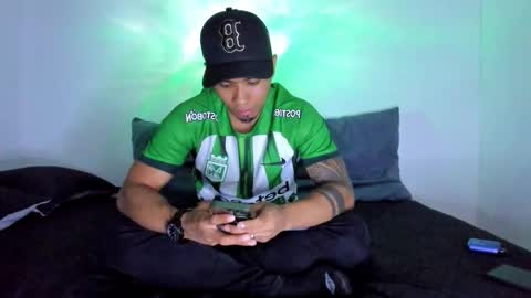 i am juan musiry independent model  online show from December 2025 03:01:02 AM