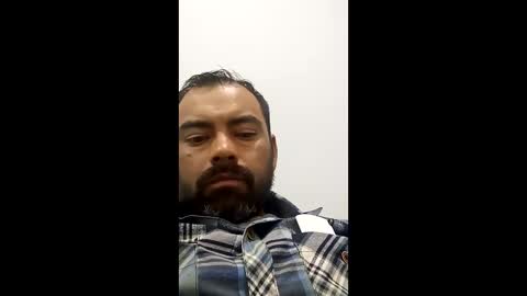 Snapshot of j_smiht02 chatting on April 2026 12:26:01 PM james online show from April 2026 12:26:01 PM