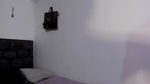 Snapshot of j_u_p_i_t_e_r chatting on January 2025 06:57:02 PM Noah online show from January 2025 06:57:02 PM