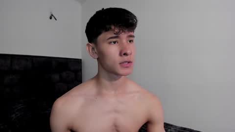 Snapshot of j_u_p_i_t_e_r chatting on January 2025 02:47:01 PM Noah online show from January 2025 02:47:01 PM