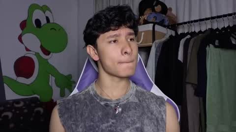 Snapshot of j_u_p_i_t_e_r chatting on September 2025 01:11:01 PM Noah online show from September 2025 01:11:01 PM