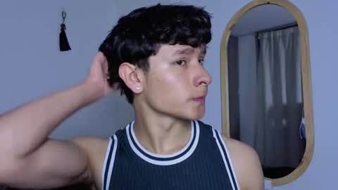 Snapshot of j_u_p_i_t_e_r chatting on September 2025 11:12:02 AM Noah online show from September 2025 11:12:02 AM