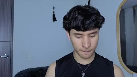 Snapshot of j_u_p_i_t_e_r chatting on September 2025 01:38:01 PM Noah online show from September 2025 01:38:01 PM