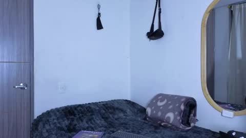 Snapshot of j_u_p_i_t_e_r chatting on September 2025 02:44:02 PM Noah online show from September 2025 02:44:02 PM