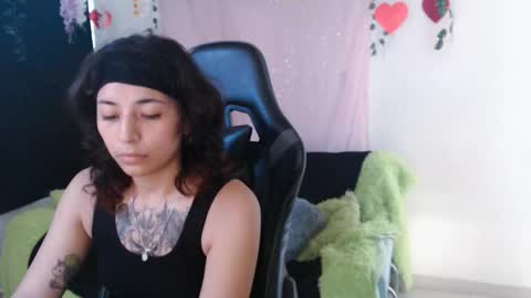 jade 18  online show from March 2026 07:40:01 PM