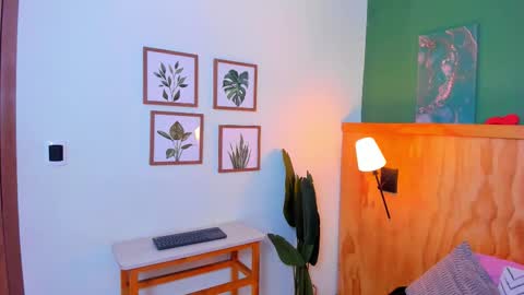 Snapshot of jabob_coper chatting on November 2025 03:06:01 AM David online show from November 2025 03:06:01 AM