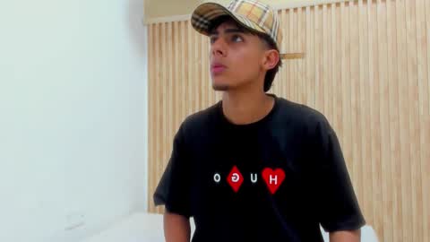 Jacoock online show from December 2025 04:18:02 AM