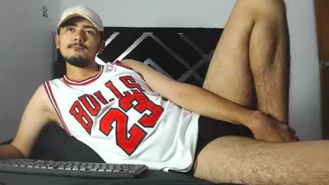 Snapshot of jack03xx_ chatting on December 2024 09:48:01 PM Jack online show from December 2024 09:48:01 PM