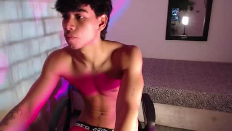 jack160724 online show from December 2025 07:07:01 PM