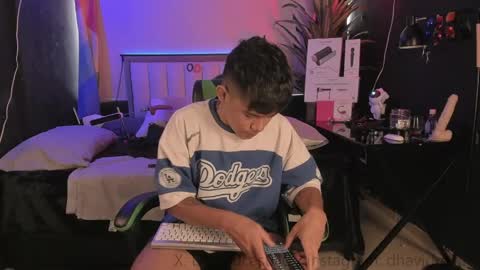 JACK CASTELL online show from May 2026 12:04:02 PM