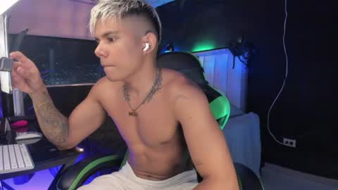 JACK CASTELL online show from July 2026 01:58:33 AM