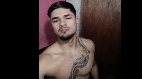    online show from December 2025 01:17:01 PM