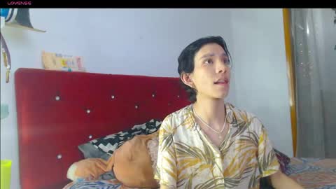 Snapshot of jack_s21 chatting on April 2026 05:21:02 AM Laick online show from April 2026 05:21:02 AM