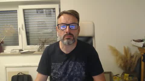 jackbauer9999 online show from May 2026 06:09:01 PM