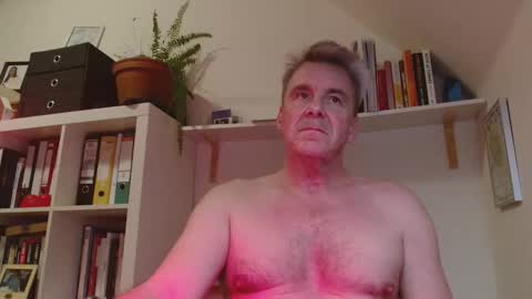 Snapshot of jackblack650 chatting on October 2025 07:15:02 PM jackblack650 online show from October 2025 07:15:02 PM