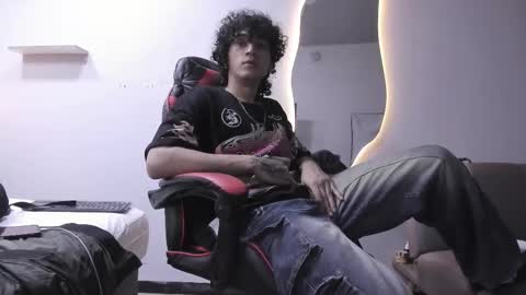 Jackes Taylor online show from February 2026 06:26:01 AM