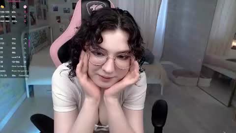 Snapshot of jackieapplepie chatting on July 2026 07:45:02 AM JackieApplePie online show from July 2026 07:45:02 AM