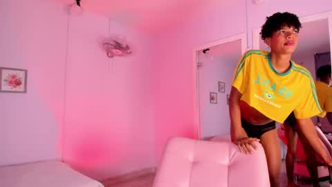 Jackk Russell  online show from April 2026 04:01:01 AM