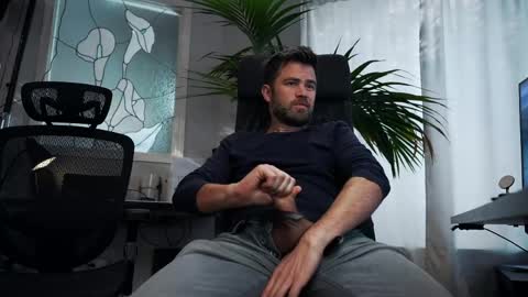 Snapshot of jackoffdude85 chatting on April 2026 08:39:01 PM Colten Carter online show from April 2026 08:39:01 PM